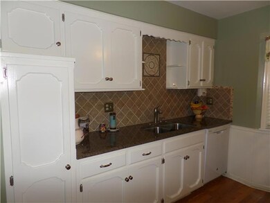 9915 Westgate St, Lenexa, KS 66215 - photo 5