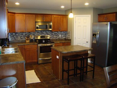 black walnut 1830 interior photo 2