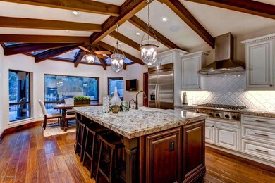 6644 N El Sendero Rd Carefree-large-010-