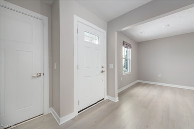 373 Pebble Creek Ct, Amherst, OH 44001 - photo 4