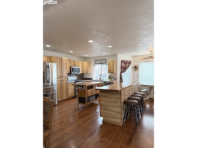 863 W Hartley Ave, Hermiston, OR 97838 - photo 7