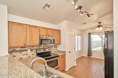 Kitchen3