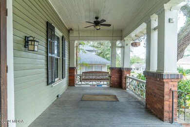 206Buford_241105-6