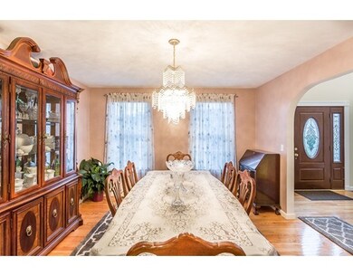 51 Wampanoag Rd, Raynham, MA 02767 - photo 3