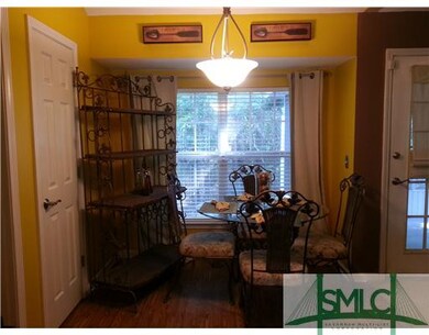 Breakfast Area. BREAKFAST AREA