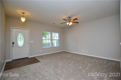 1100 Hunter St, Statesville, NC 28677 - photo 7