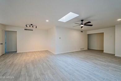 2028 S College Ave, Tempe, AZ 85282 - photo 6