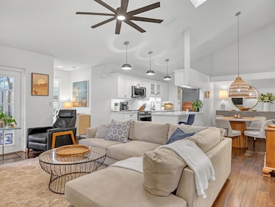 12732 Woodmill Dr, Palm Beach Gardens, FL 33418 - photo 4