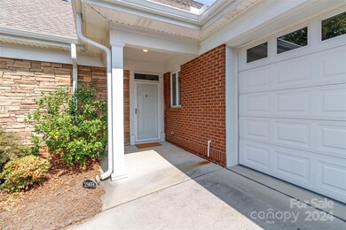 2969 Bellasera Way unit B2969, Matthews, NC 28105 - photo 2