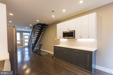 2341 Wilder St, Philadelphia, PA 19146 - photo 4