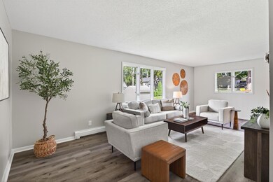 2573 South Ave E, Saint Paul, MN 55109 - photo 4