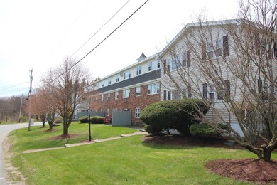 73 E Broadway unit X, Derry, NH 03038 - photo 2