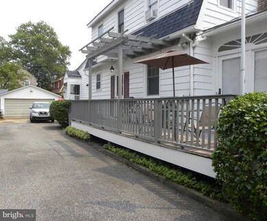 143 E Roland Rd, Brookhaven, PA 19015 - photo 2