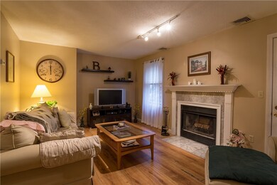 1603 Plainfield Pike unit A9, Johnston, RI 02919 - photo 3
