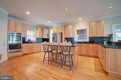 236 Manvell Rd SE, Vienna, VA 22180 - photo 7