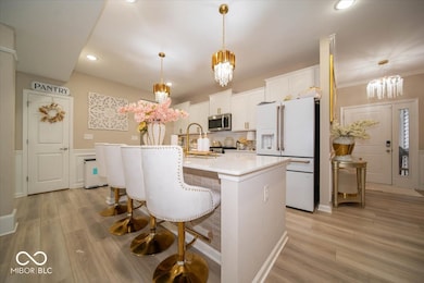 945 Aries Blvd, Franklin, IN 46131 - photo 4