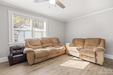 1712 W Highway 150, Lincolnton, NC 28092 - photo 7