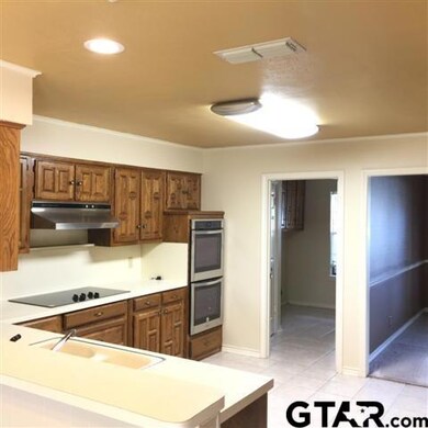 1624 1624 Skidmore, Tyler, TX 75703 - photo 6