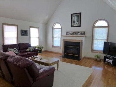 24 Scenic Rd, Westfield, MA 01085 - photo 3