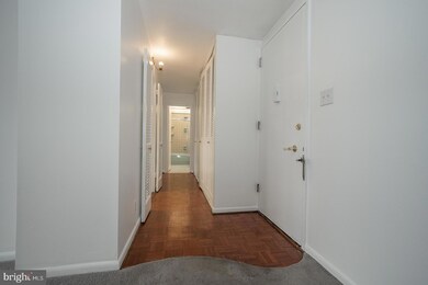 Green Hill Condominiums unit W-1013, Wynnewood, PA 19096 - photo 3