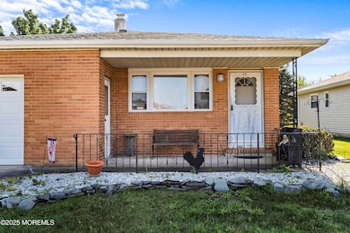 02-Front Porch