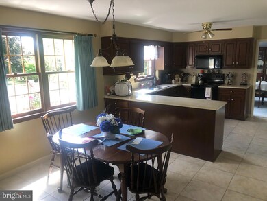 101 Logan Ave, Reading, PA 19610 - photo 3