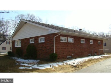 303 Highland Ave, Woodbury, NJ 08096 - photo 5