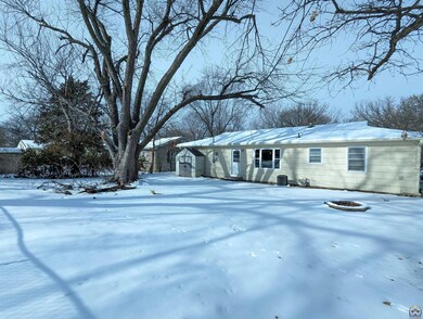 1117 SW Armagh St, Topeka, KS 66611 - photo 3