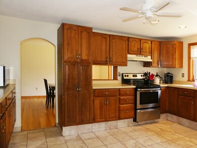 93 Hampshire Rd, Methuen, MA 01844 - photo 6