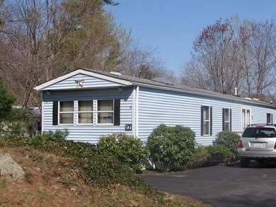 17 Ash St, Rockland, MA 02370 - photo 3