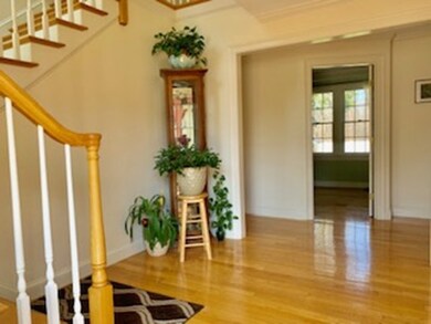 775 Lincoln St, Waltham, MA 02451 - photo 3