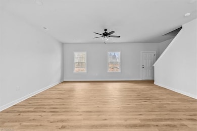 160 Olive Branch Ct, Reidsville, NC 27320 - photo 6