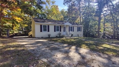 3820 Devon Ct, Hopewell, VA 23860 - photo 2