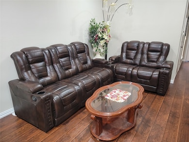 5565 Preston Oaks Rd unit 117, Dallas, TX 75254 - photo 2