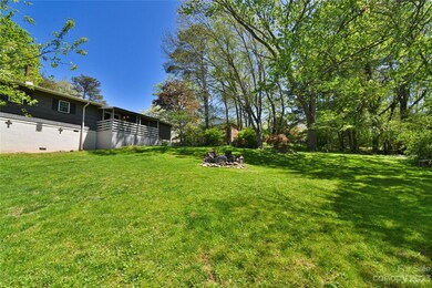 3 Holly Hill Ct, Asheville, NC 28806 - photo 4