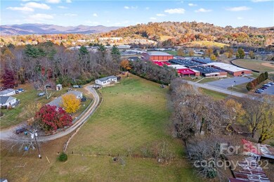 99999 Masters Ln, Asheville, NC 28806 - photo 3