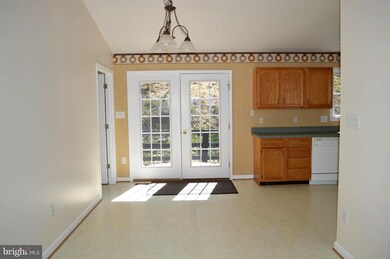 890 Wilderness Rd, Linden, VA 22642 - photo 7