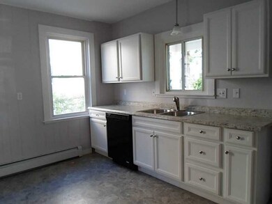 42 Henrietta St, Providence, RI 02904 - photo 2