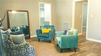 202 Greenvale Rd, Asheboro, NC 27203 - photo 4