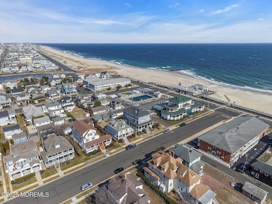 20 Woodland Ave, Avon By the Sea, NJ 07717 - photo 4