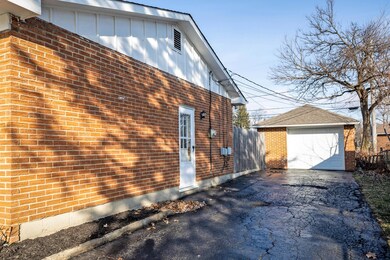 1786 Radnor Ave, Columbus, OH 43224 - photo 2