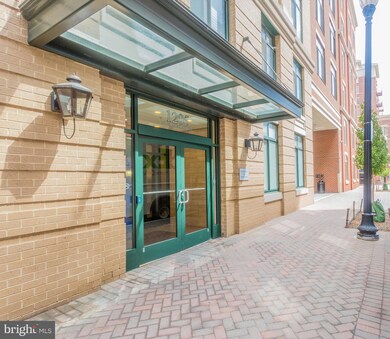 1205 N Garfield St unit PH8, Arlington, VA 22201 - photo 2