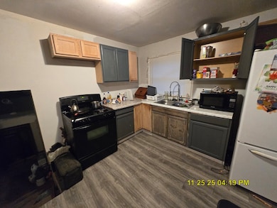 1859 Reichert Ave, Chicago Heights, IL 60411 - photo 2