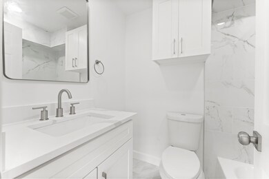 2822 Briarhurst Dr unit 44, Houston, TX 77057 - photo 7