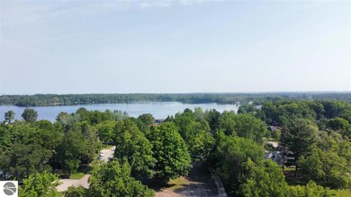 104 Iroquois St unit C, Elk Rapids, MI 49629 - photo 5