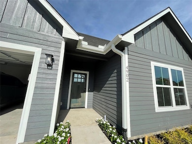 4902 Dry Creek Rd, Sherman, TX 75092 - photo 2