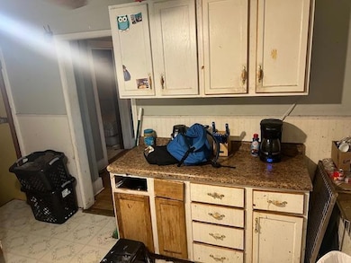 508 Main Ave S, Hankinson, ND 58041 - photo 4