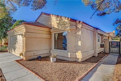 6604 Chardonay Way, Las Vegas, NV 89108 - photo 4