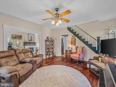 9872 Winchester Ave, Bunker Hill, WV 25413 - photo 6