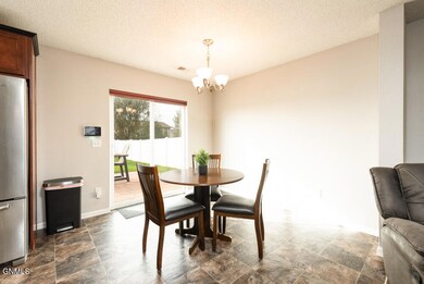 318 Brandenburg Loop MLS-7